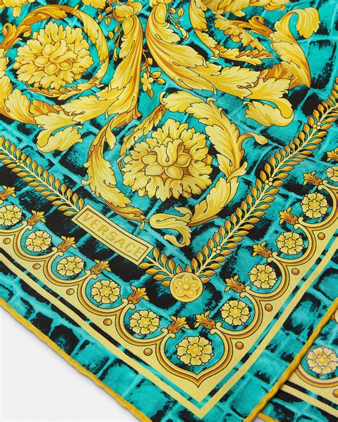 où trouver faux foulard versace